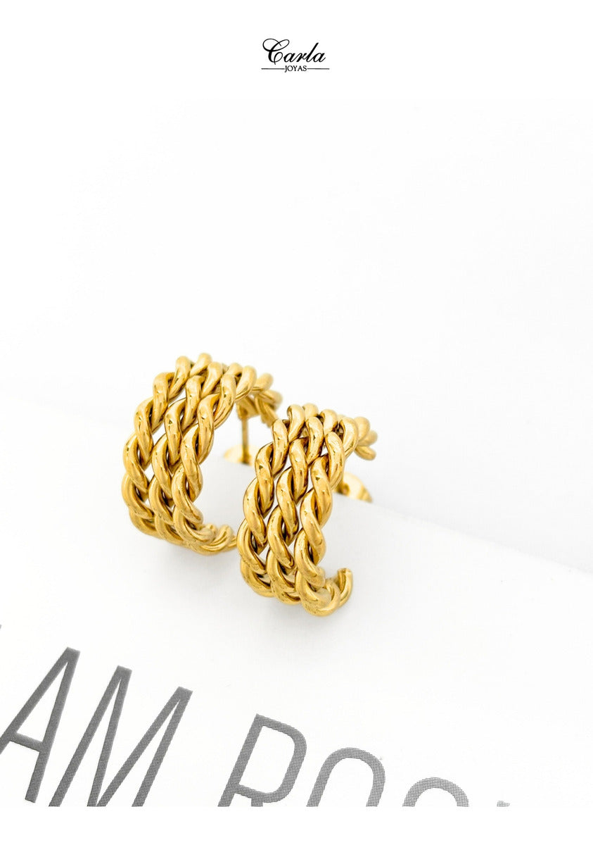 ✨ Zarcillos Estilo Trenzado Dorado de Acero Inoxidable